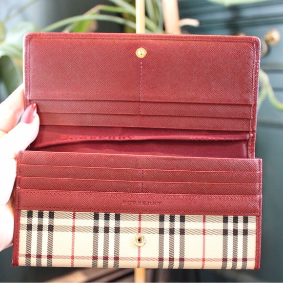 Burberry Check Continental Wallet - Picture 7 of 12